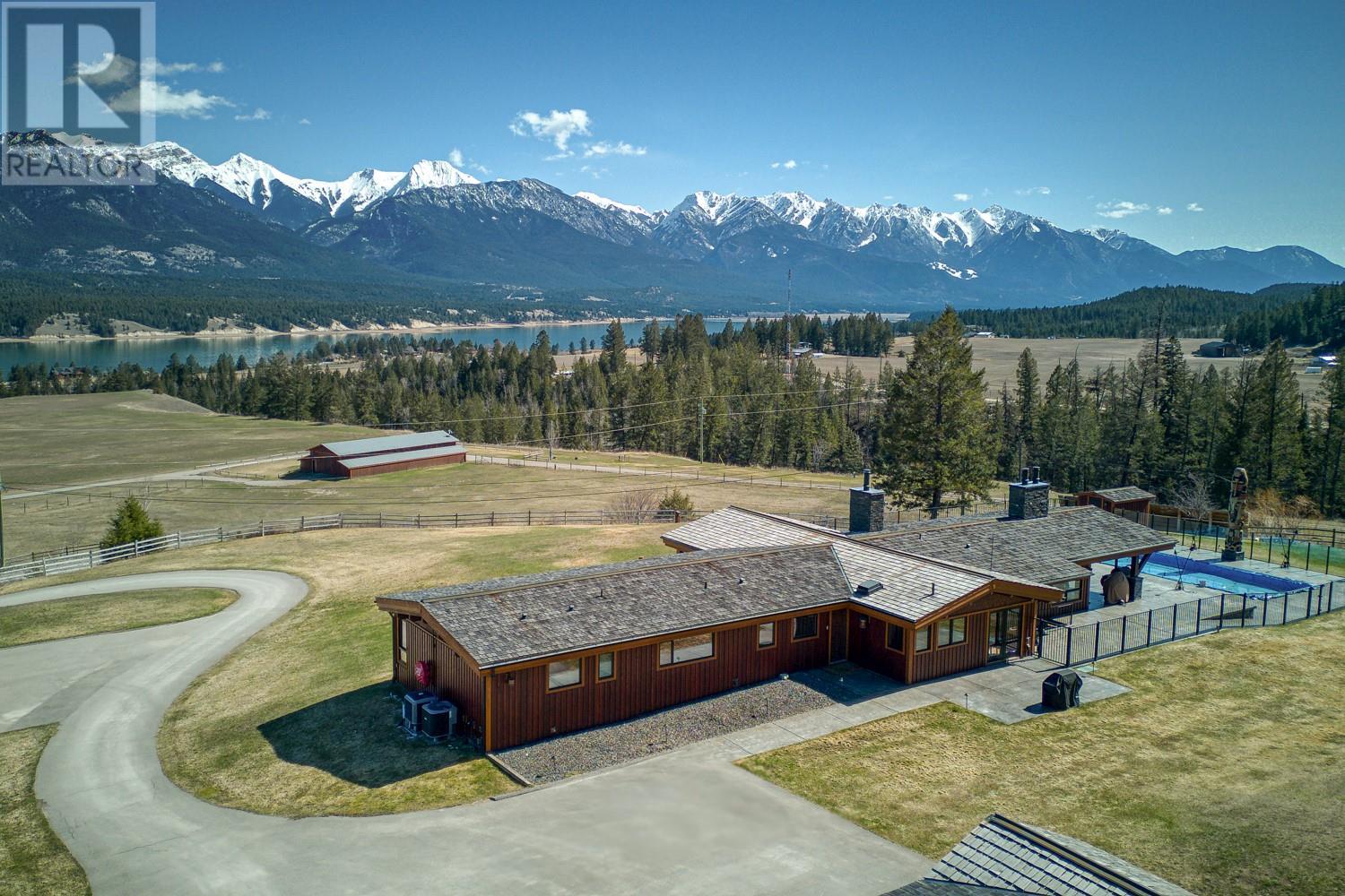 2175 Westside Road, Invermere, British Columbia  V0A 1K0 - Photo 10 - 10341738