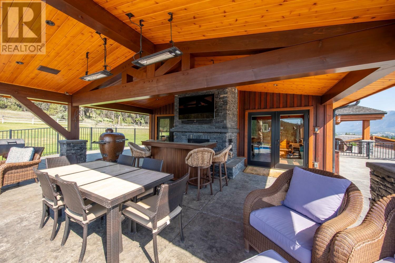 2175 Westside Road, Invermere, British Columbia  V0A 1K0 - Photo 18 - 10341738