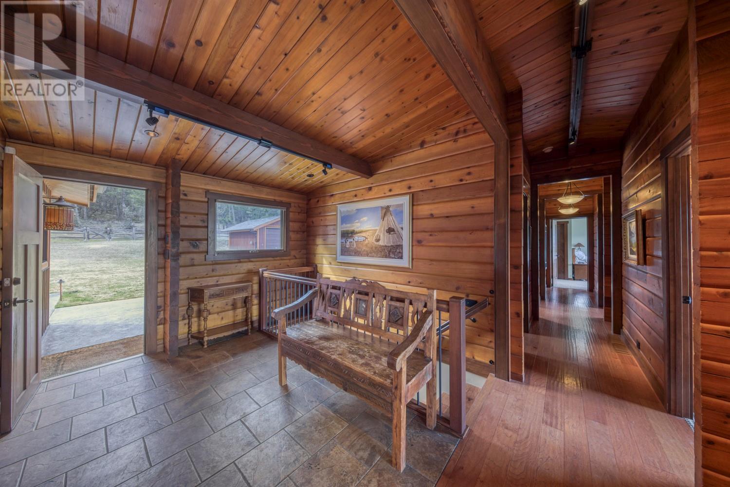 2175 Westside Road, Invermere, British Columbia  V0A 1K0 - Photo 21 - 10341738