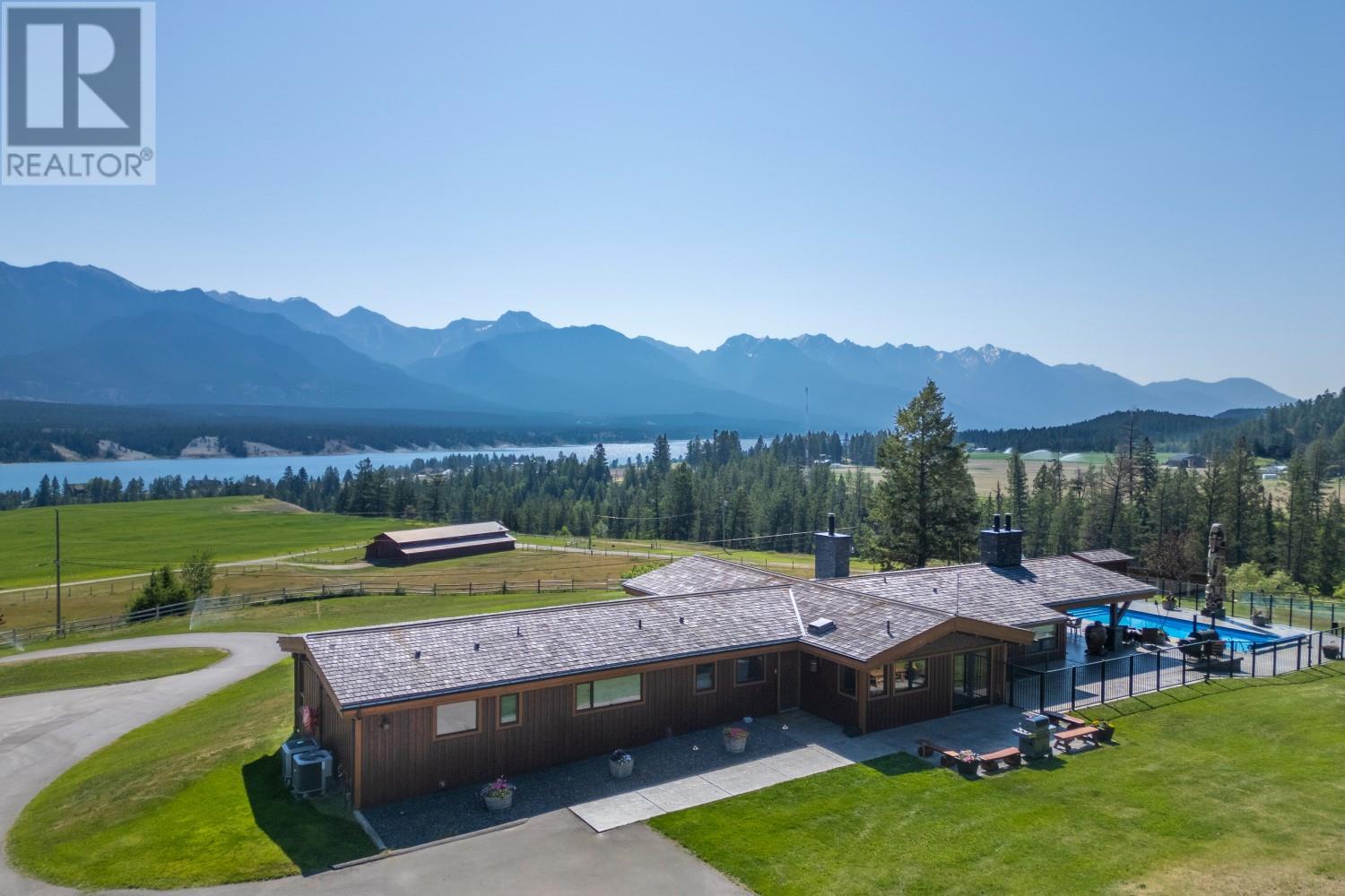 2175 Westside Road, Invermere, British Columbia  V0A 1K0 - Photo 5 - 10341738