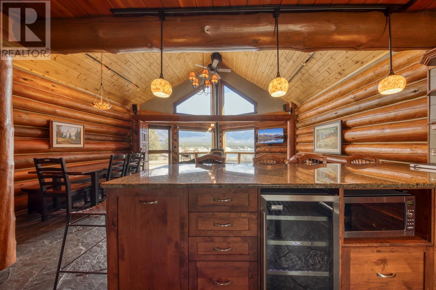 2175 Westside Road, Invermere, British Columbia  V0A 1K0 - Photo 59 - 10341738