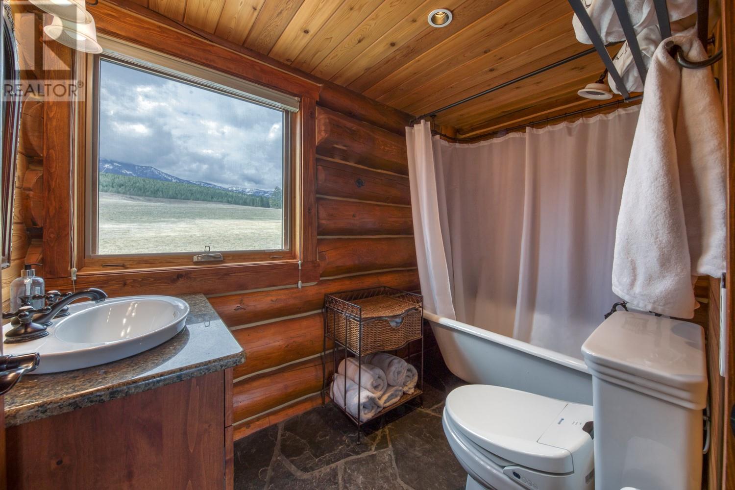 2175 Westside Road, Invermere, British Columbia  V0A 1K0 - Photo 60 - 10341738