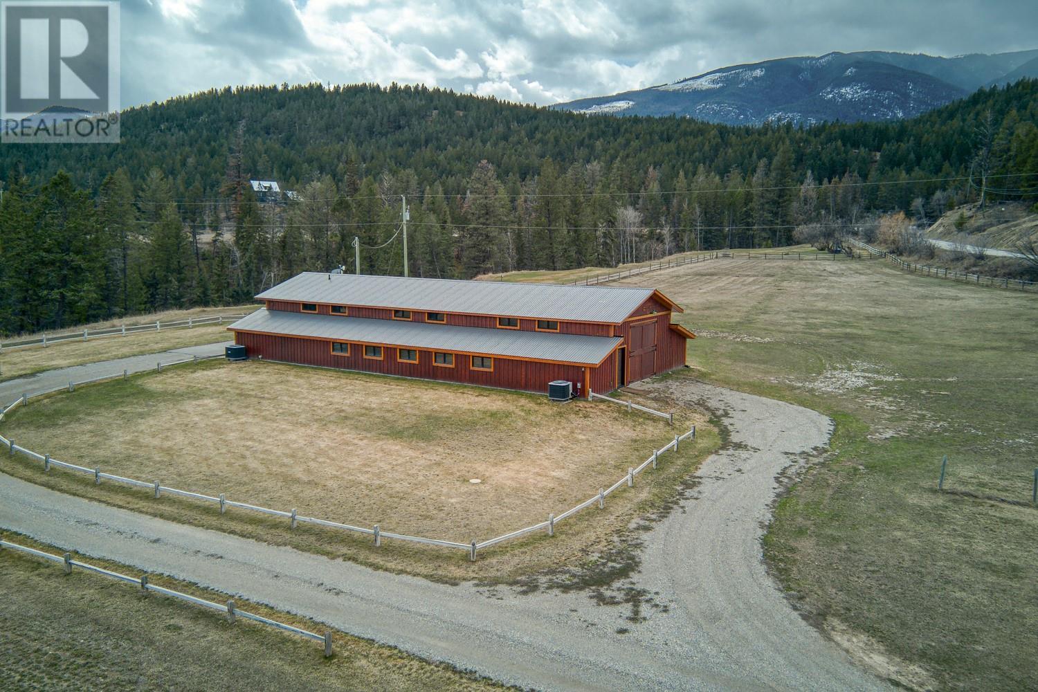 2175 Westside Road, Invermere, British Columbia  V0A 1K0 - Photo 74 - 10341738
