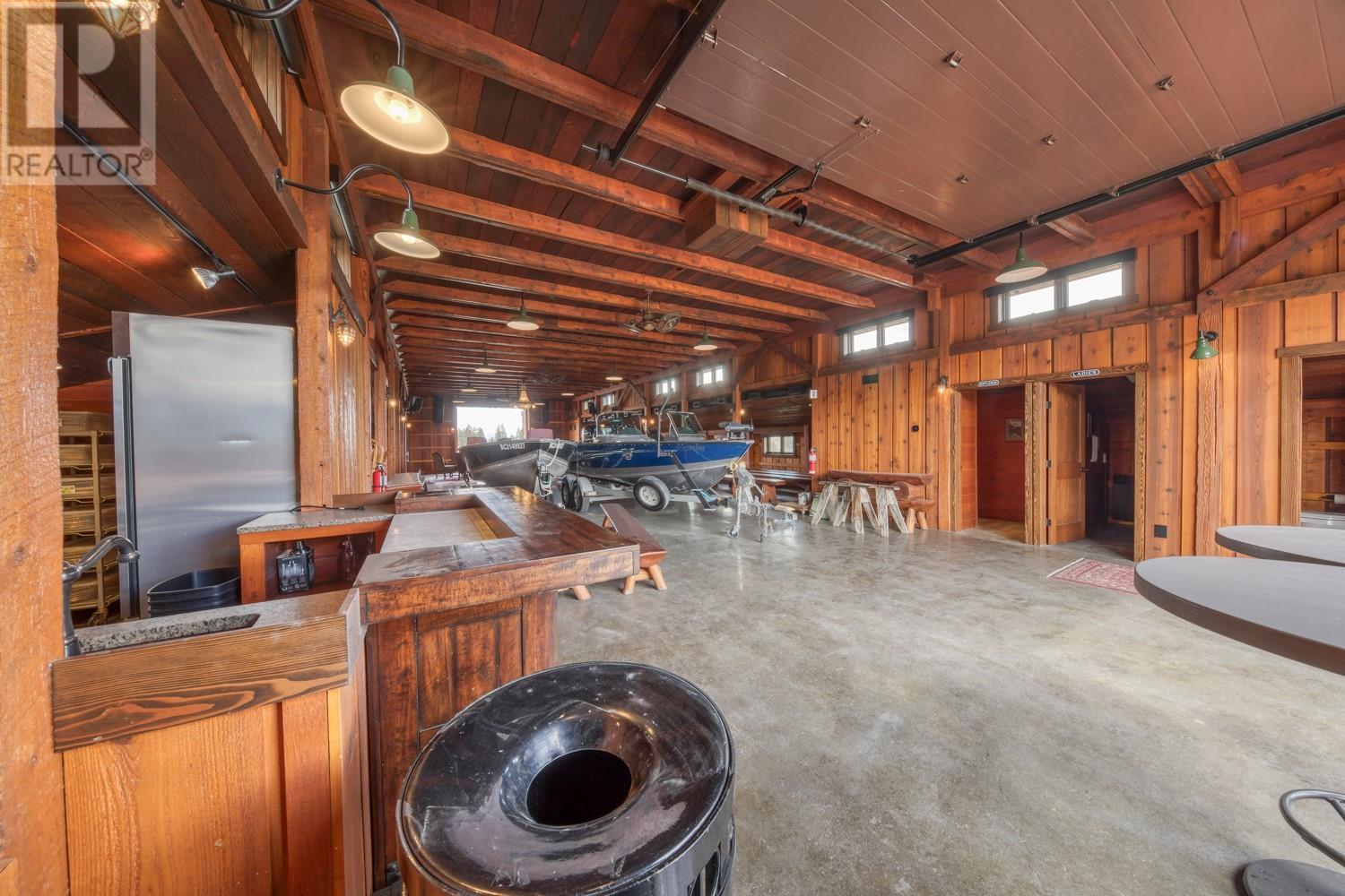 2175 Westside Road, Invermere, British Columbia  V0A 1K0 - Photo 76 - 10341738