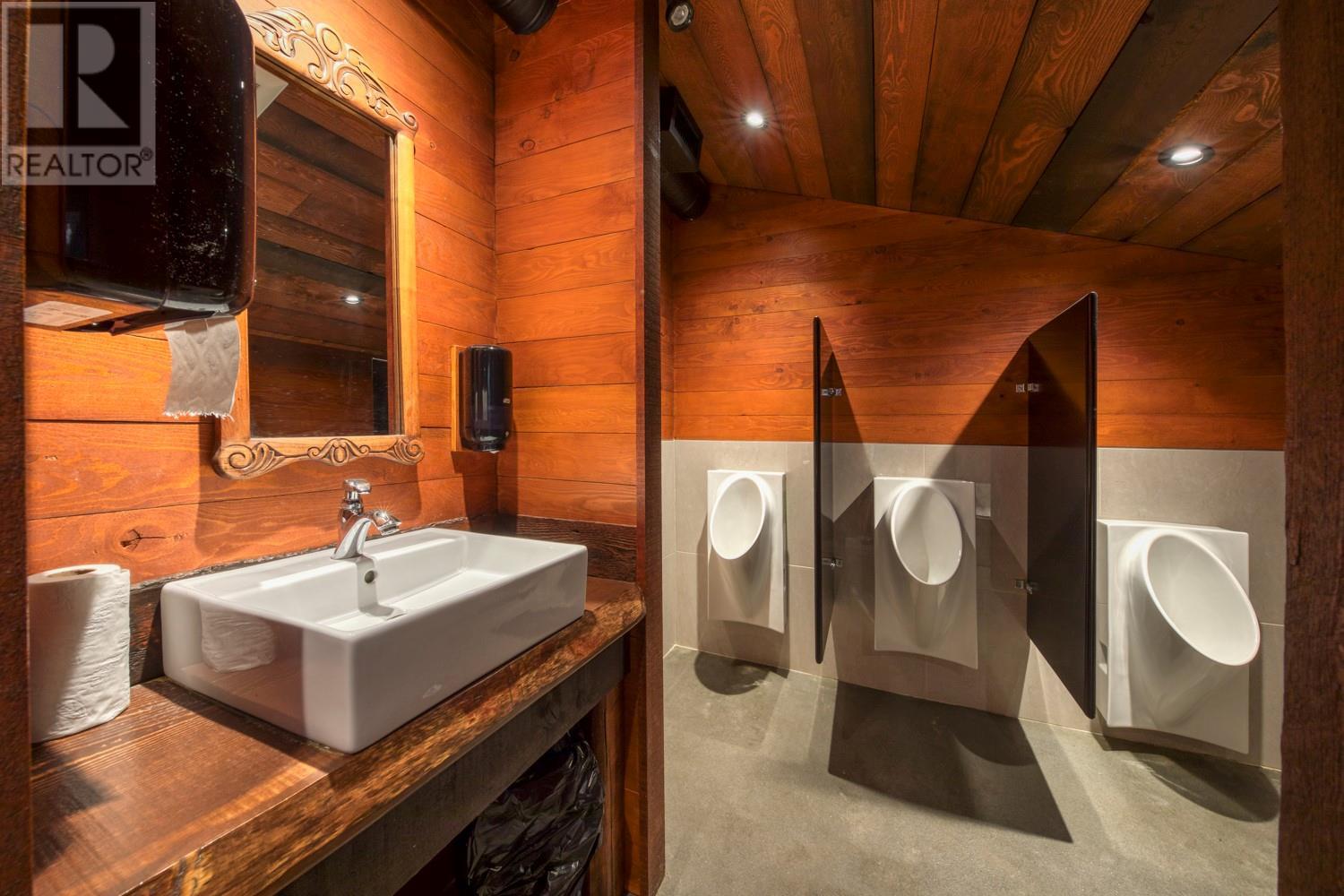 2175 Westside Road, Invermere, British Columbia  V0A 1K0 - Photo 80 - 10341738