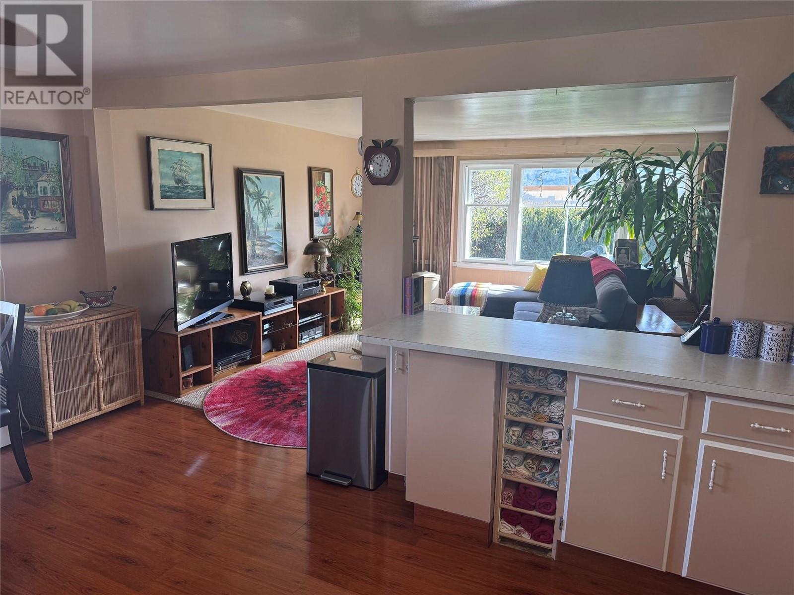 7410 Heron Lane, Osoyoos, British Columbia  V0H 1V0 - Photo 9 - 10342164
