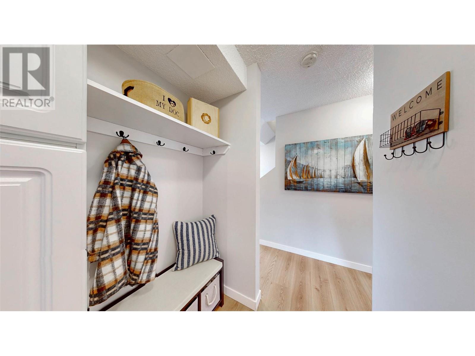 310 Yorkton Avenue Unit# 28, Penticton, British Columbia  V2A 6Z8 - Photo 2 - 10341929
