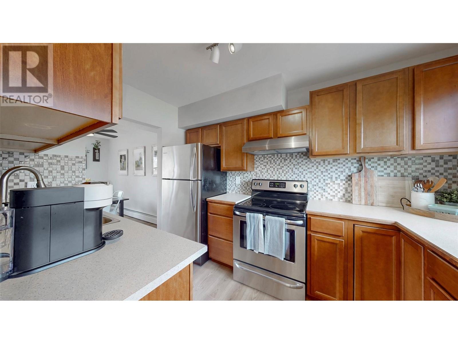 310 Yorkton Avenue Unit# 28, Penticton, British Columbia  V2A 6Z8 - Photo 4 - 10341929