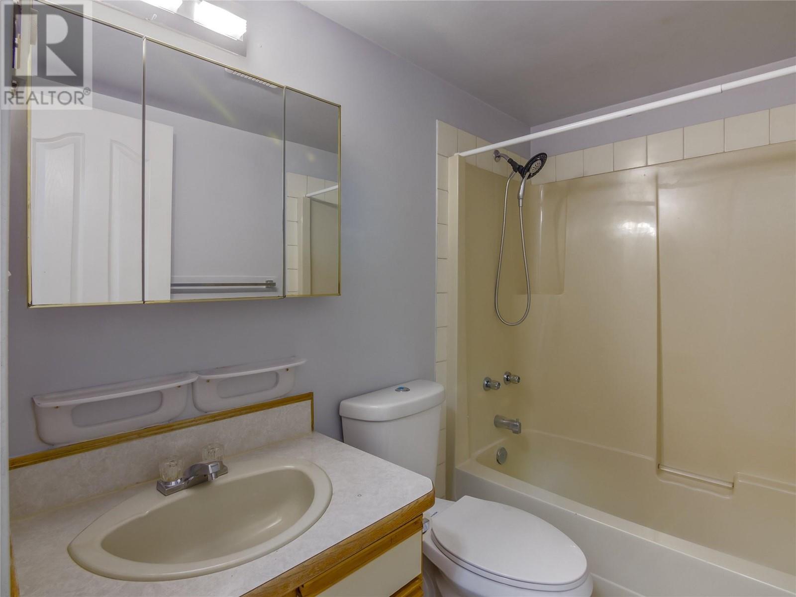 197 Roy Avenue, Penticton, British Columbia  V2A 3M8 - Photo 36 - 10342114
