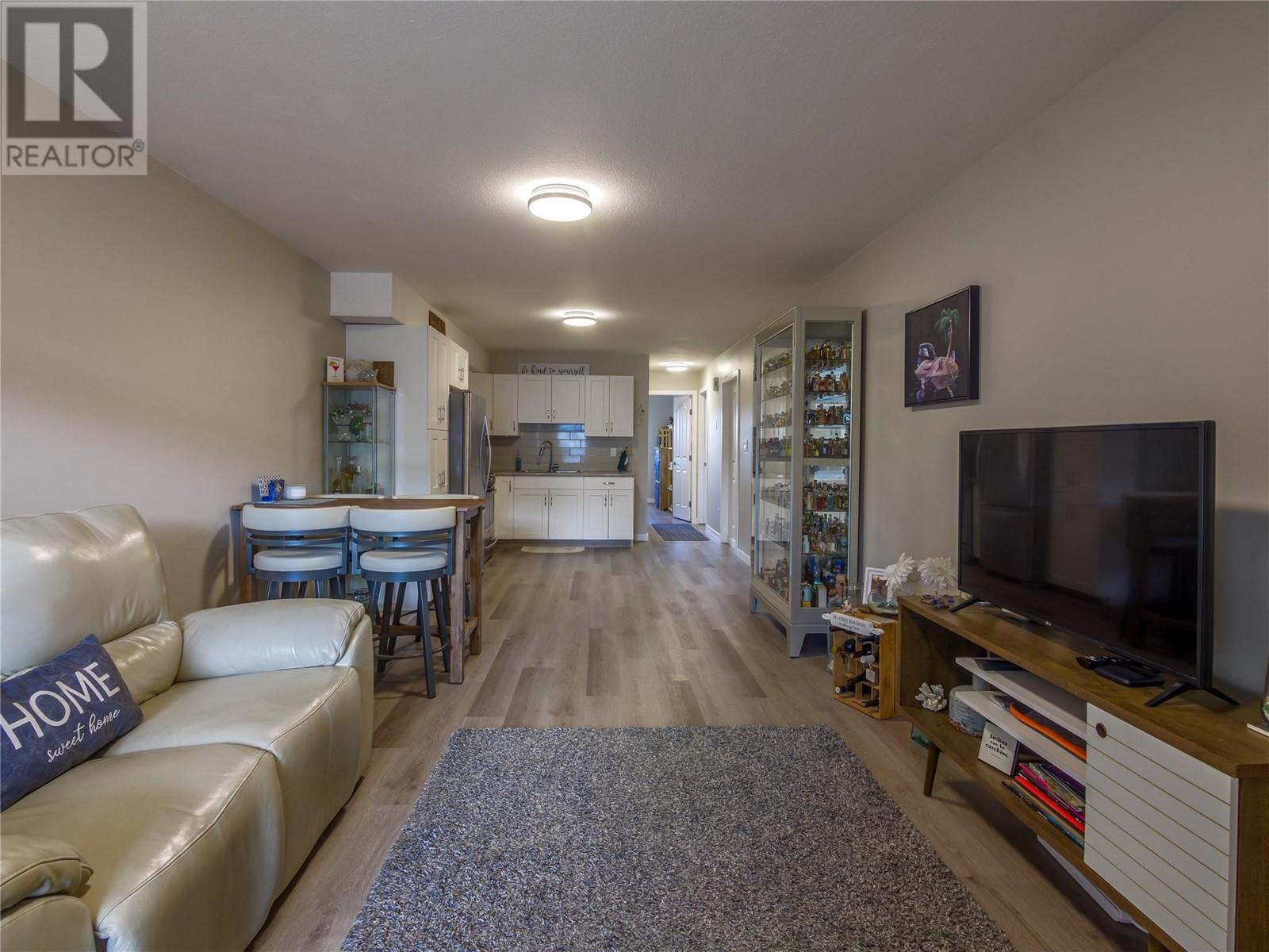 197 Roy Avenue, Penticton, British Columbia  V2A 3M8 - Photo 43 - 10342114