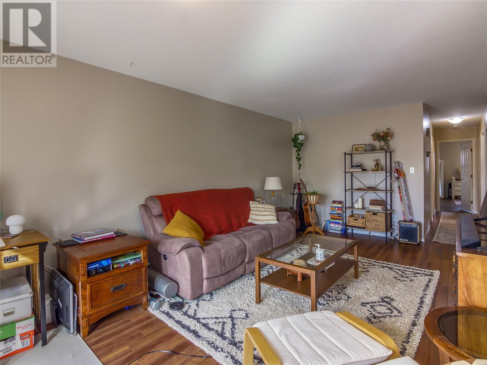 197 Roy Avenue, Penticton, British Columbia  V2A 3M8 - Photo 5 - 10342114