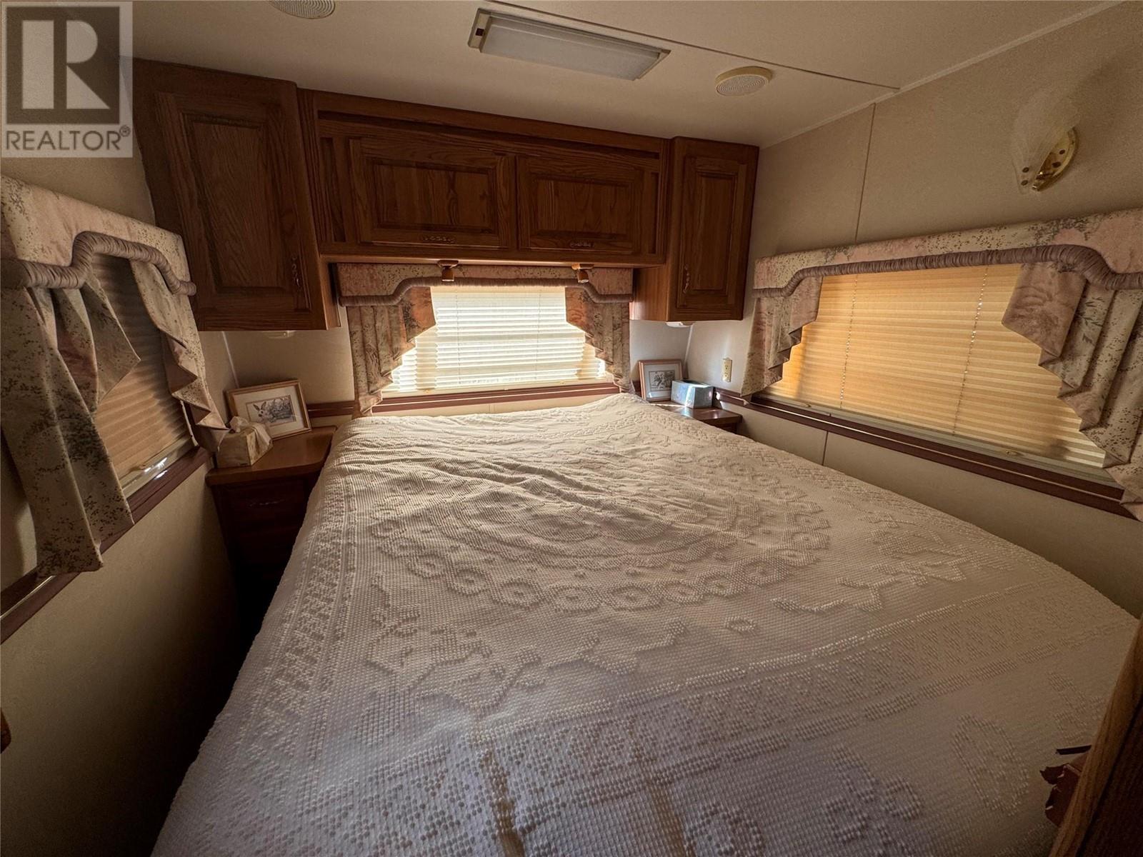 4025 Oleander Drive, Osoyoos, British Columbia  V0H 1V1 - Photo 21 - 10342082