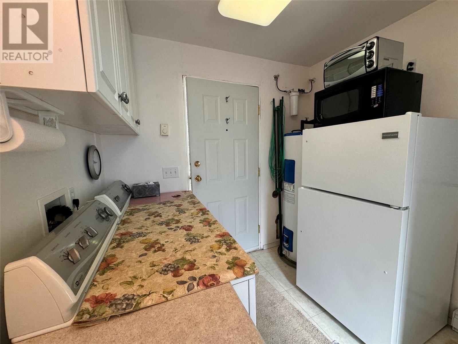 4025 Oleander Drive, Osoyoos, British Columbia  V0H 1V1 - Photo 27 - 10342082