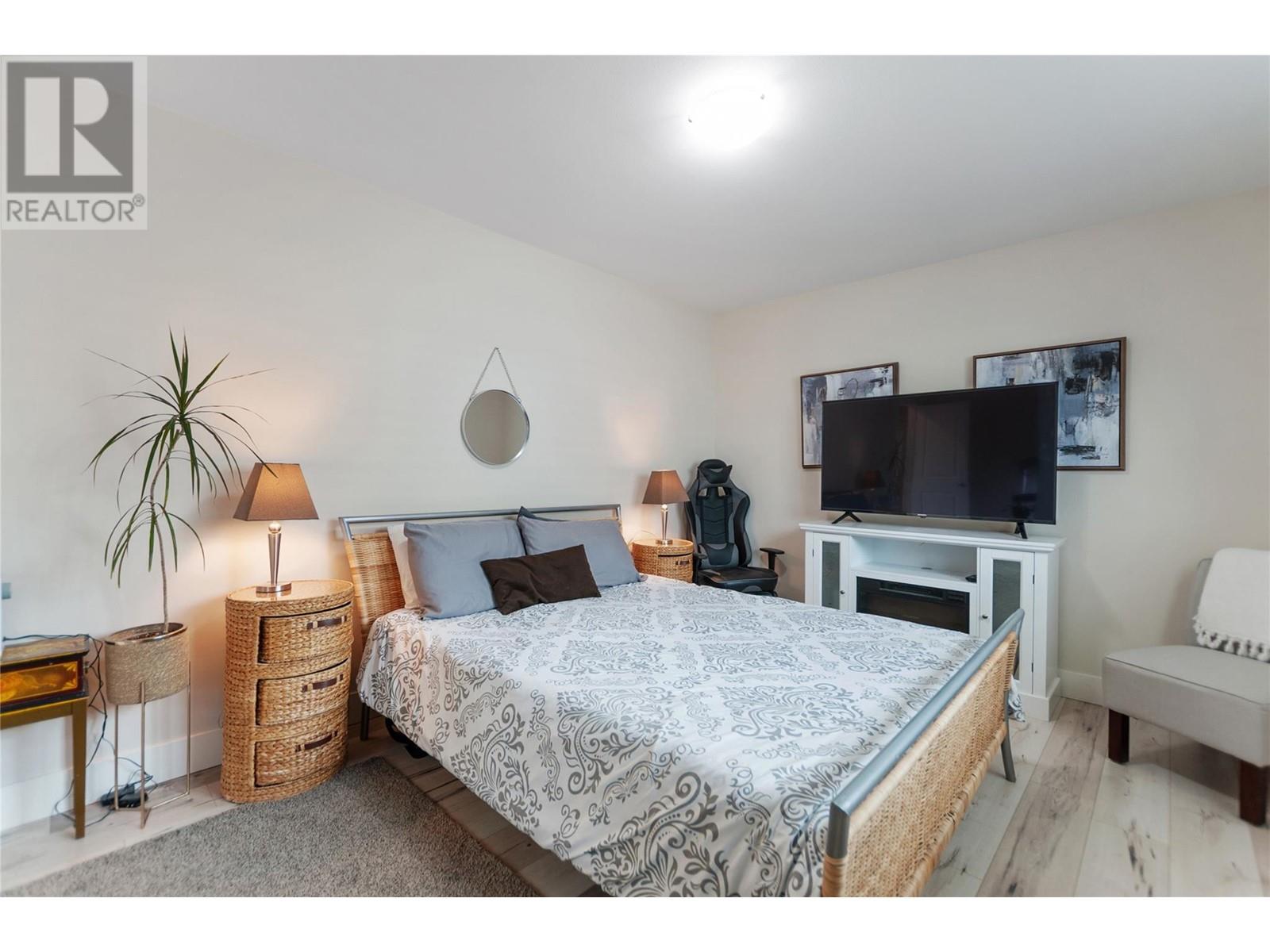 242 Van Horne Street Unit# 102, Penticton, British Columbia  V2A 4K4 - Photo 20 - 10341779
