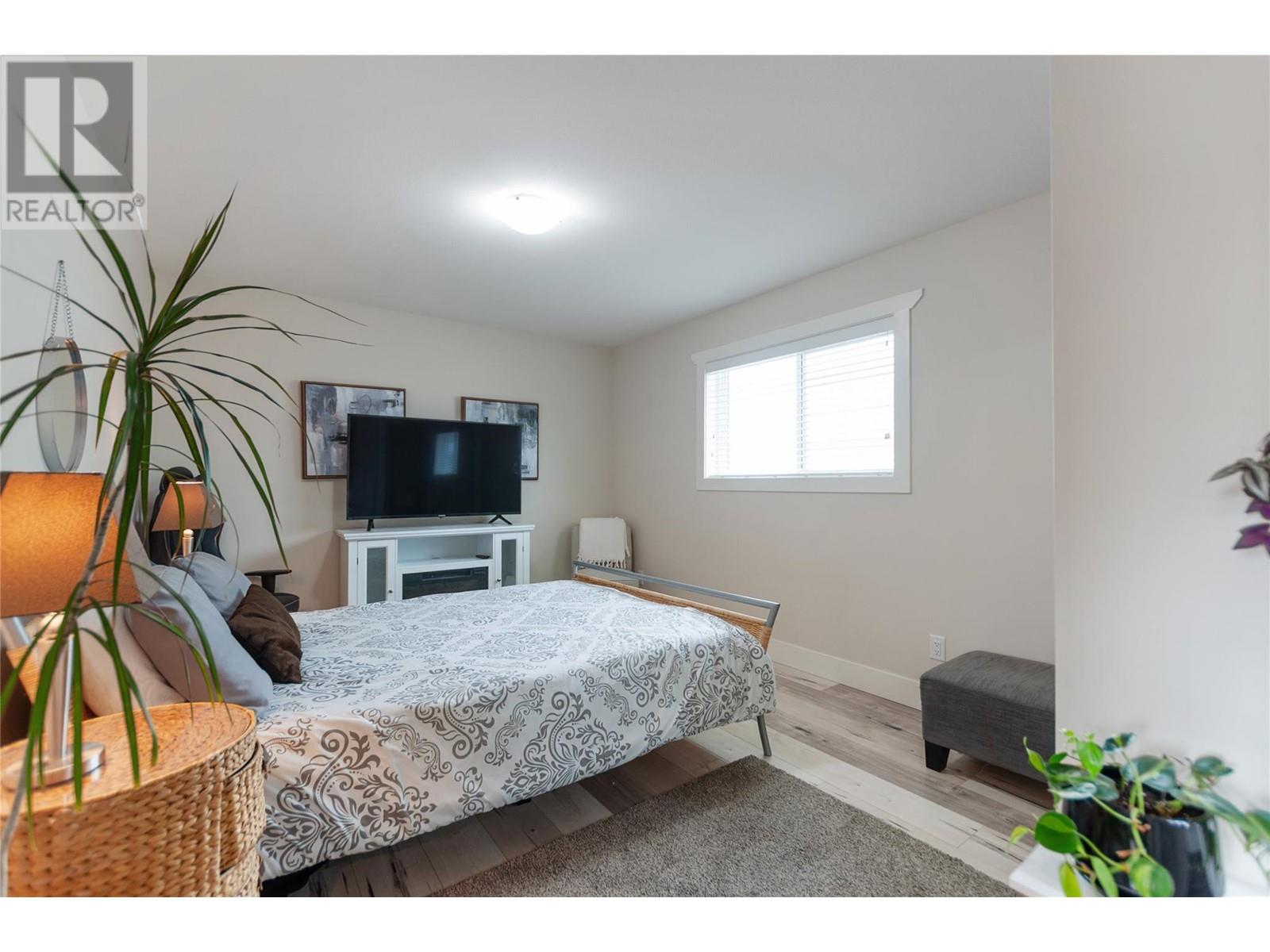 242 Van Horne Street Unit# 102, Penticton, British Columbia  V2A 4K4 - Photo 21 - 10341779