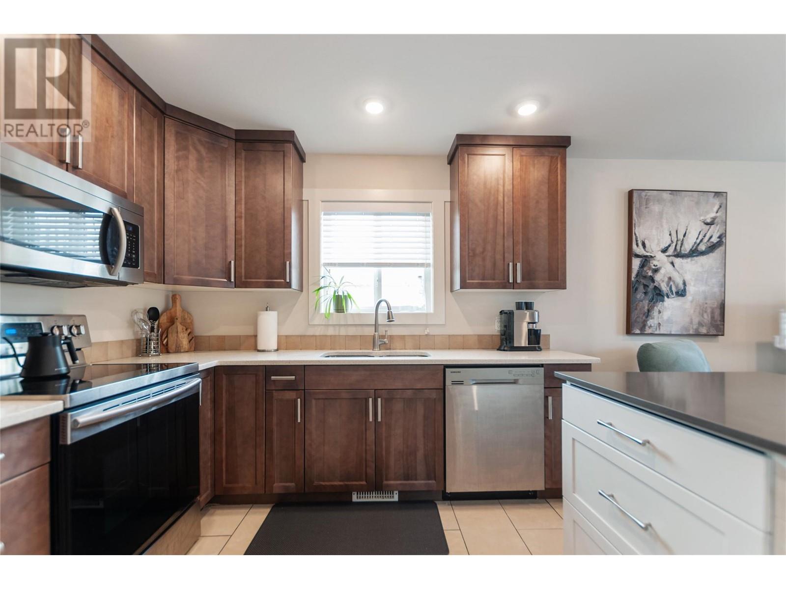 242 Van Horne Street Unit# 102, Penticton, British Columbia  V2A 4K4 - Photo 7 - 10341779