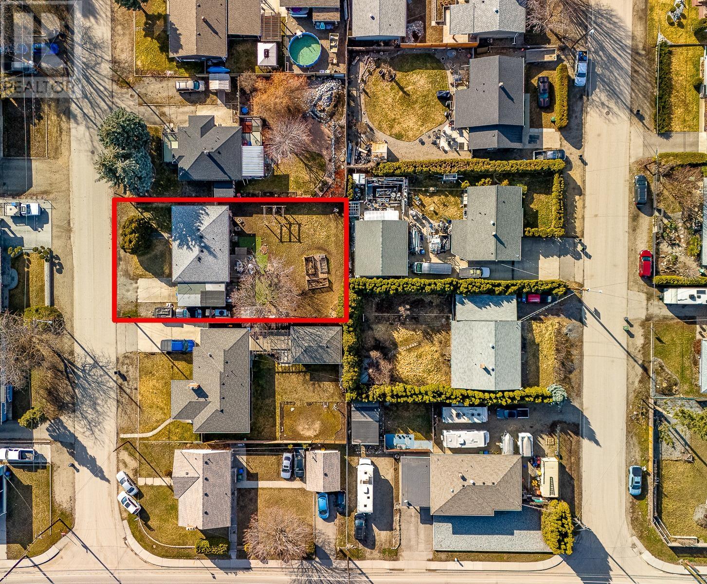 510 Donhauser Road, Kelowna, British Columbia  V1X 3G1 - Photo 1 - 10340210