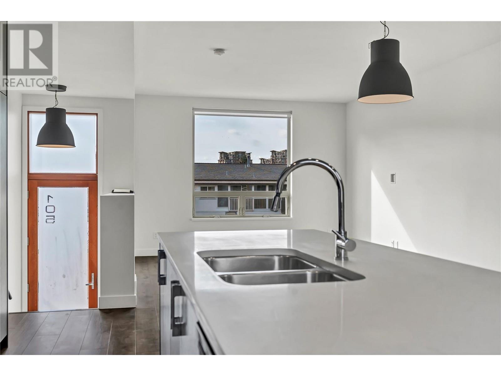 2922 Wilson Street Unit# 105, Penticton, British Columbia  V2A 6H5 - Photo 10 - 10341851