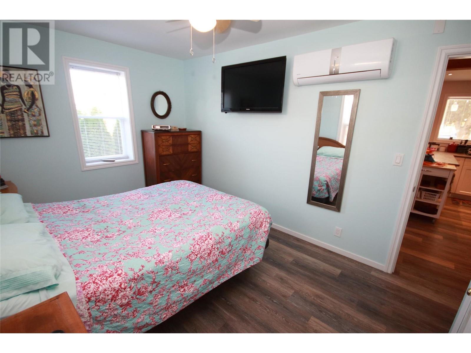 472 Veterans Ave Avenue, Oliver, British Columbia  V0H 1T0 - Photo 16 - 10341749