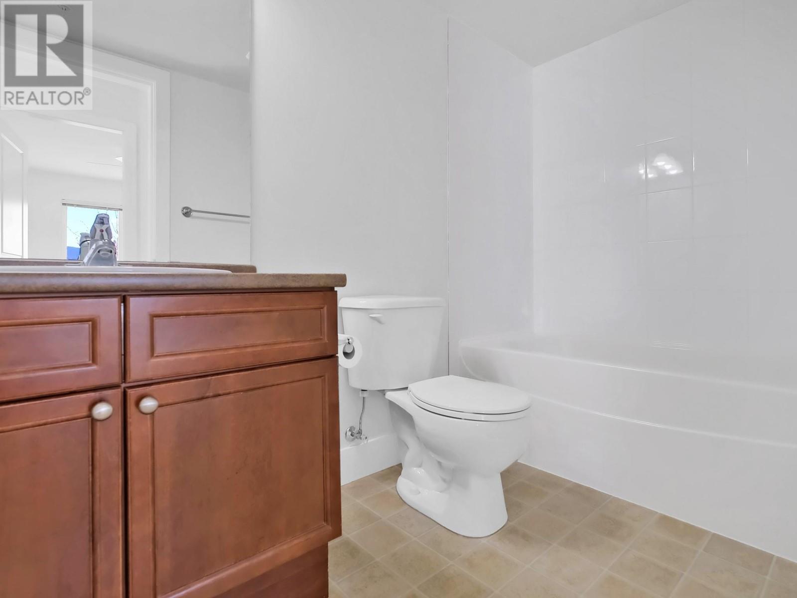 246 Hastings Avenue Unit# 114, Penticton, British Columbia  V2A 2V6 - Photo 10 - 10342301