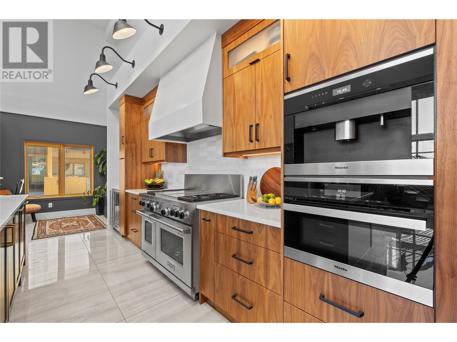 250 Marina Way Unit# 701, Penticton, British Columbia  V2A 1H4 - Photo 18 - 10342100