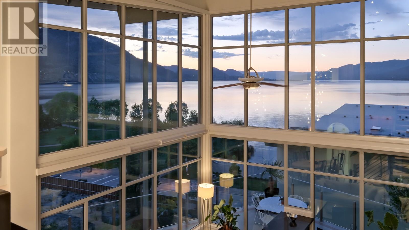 250 Marina Way Unit# 701, Penticton, British Columbia  V2A 1H4 - Photo 2 - 10342100