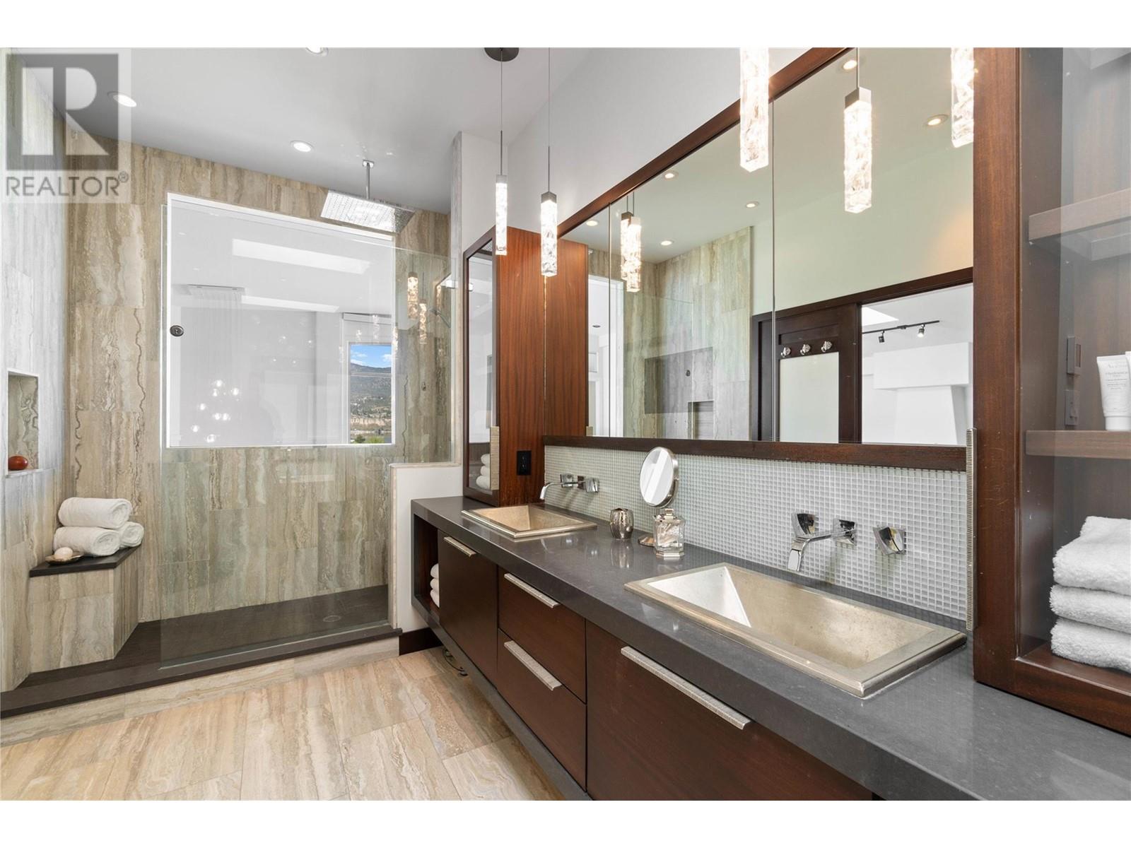 250 Marina Way Unit# 701, Penticton, British Columbia  V2A 1H4 - Photo 33 - 10342100