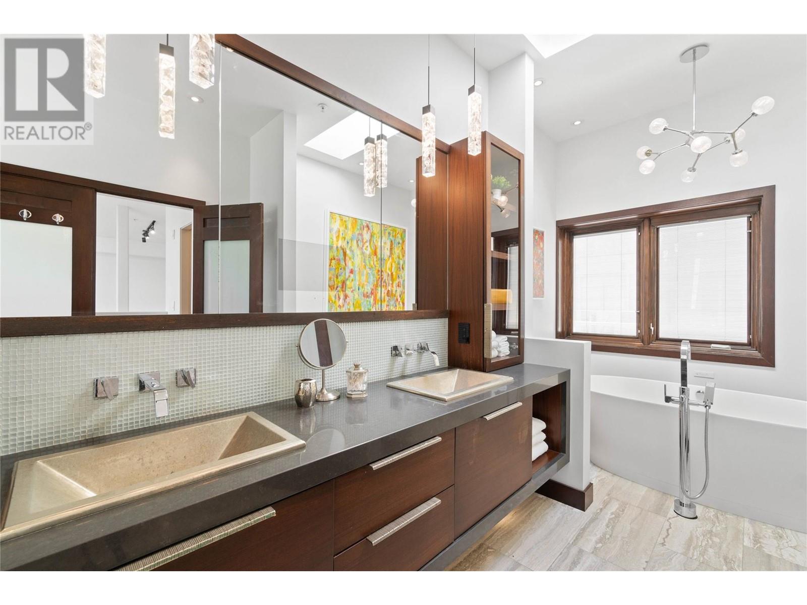 250 Marina Way Unit# 701, Penticton, British Columbia  V2A 1H4 - Photo 34 - 10342100