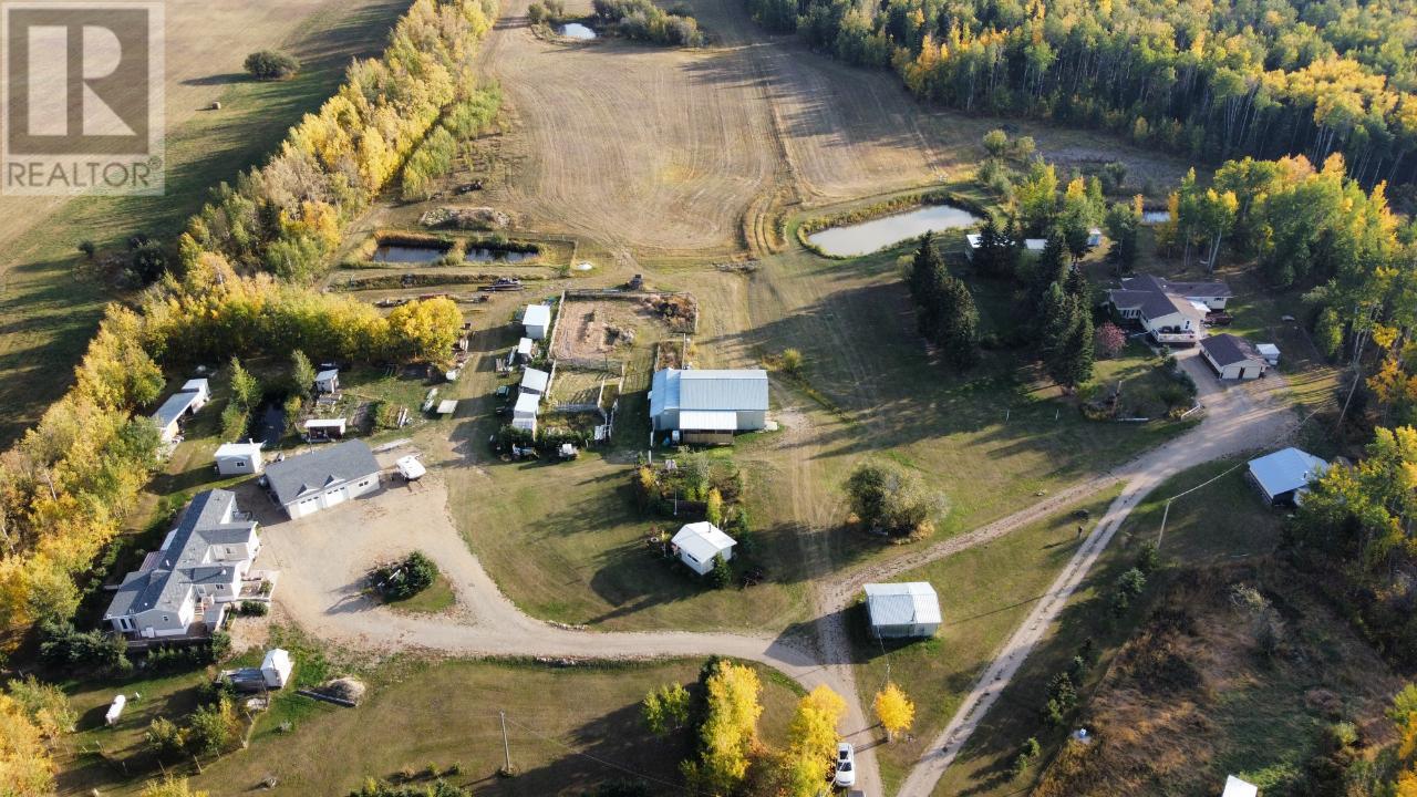 3711 212 Road, Dawson Creek, British Columbia  V1G 4E7 - Photo 1 - 201421