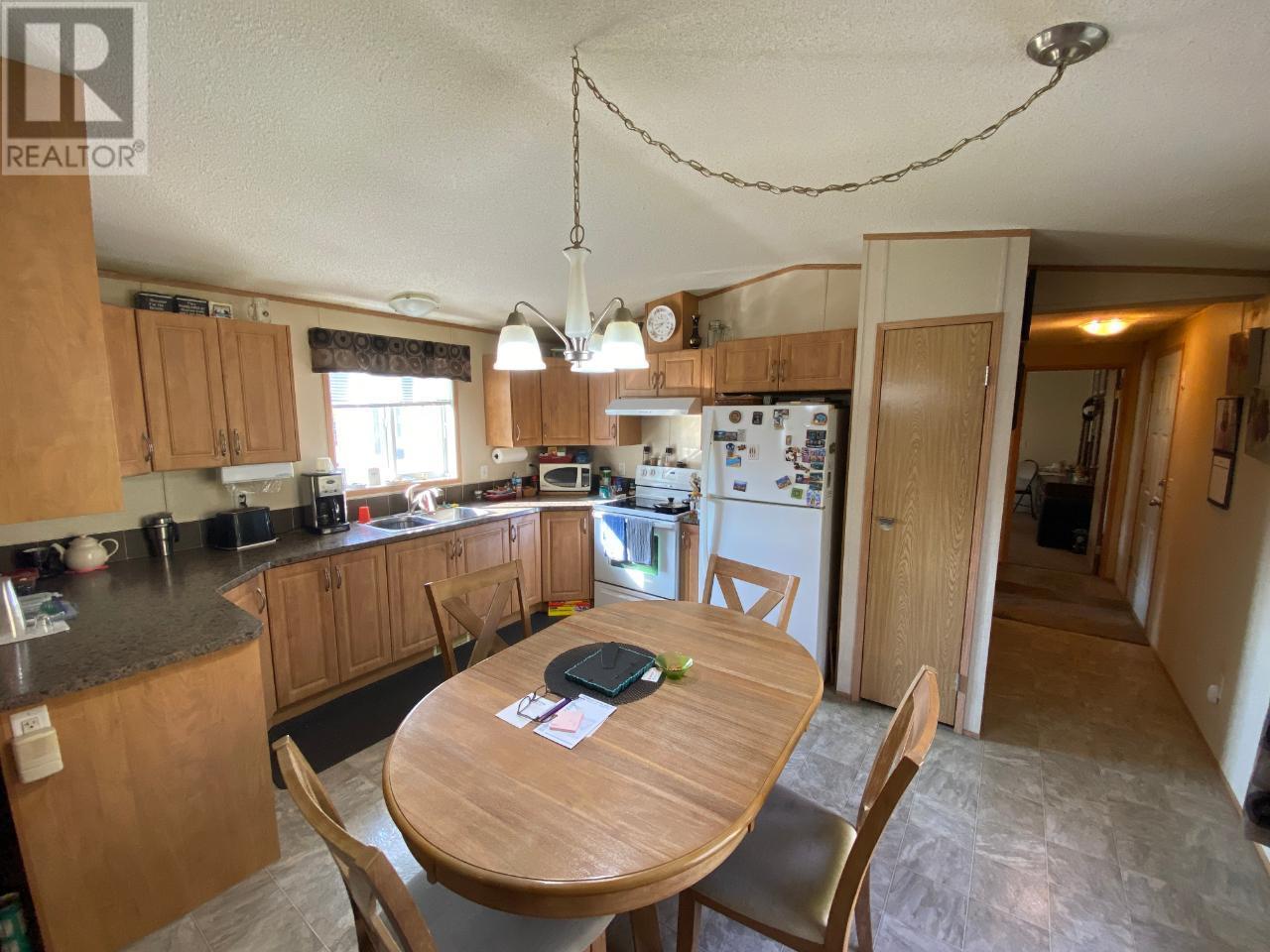 3711 212 Road, Dawson Creek, British Columbia  V1G 4E7 - Photo 45 - 201421