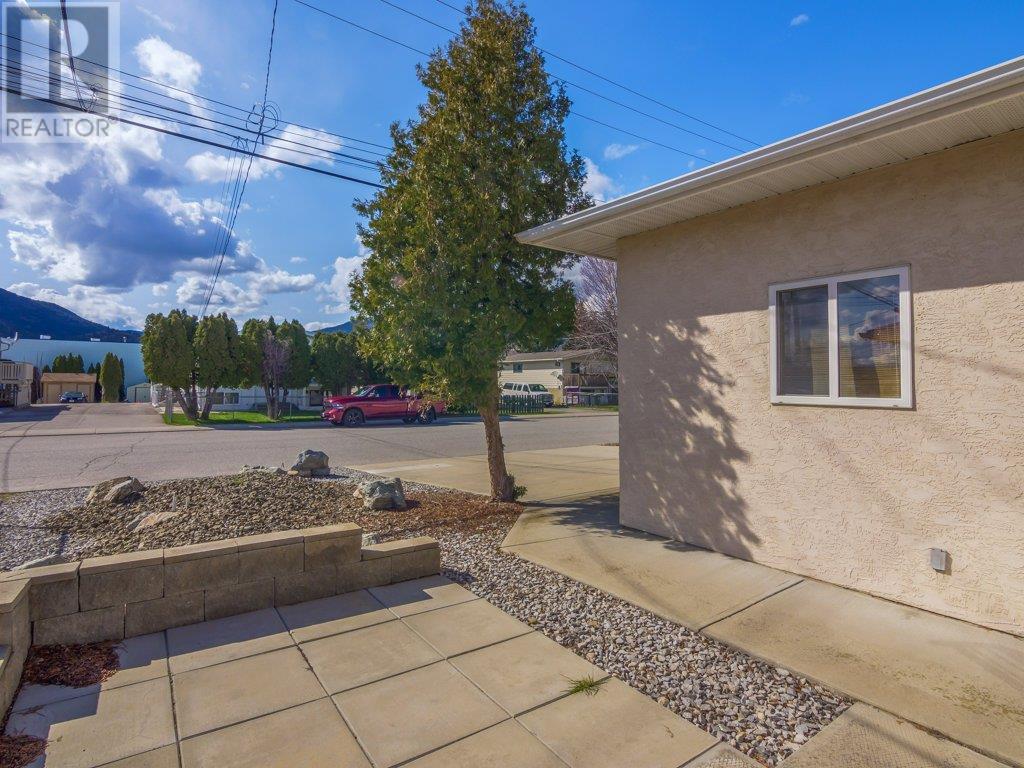 1768 Quebec Street, Penticton, British Columbia  V2A 6E1 - Photo 37 - 10342241