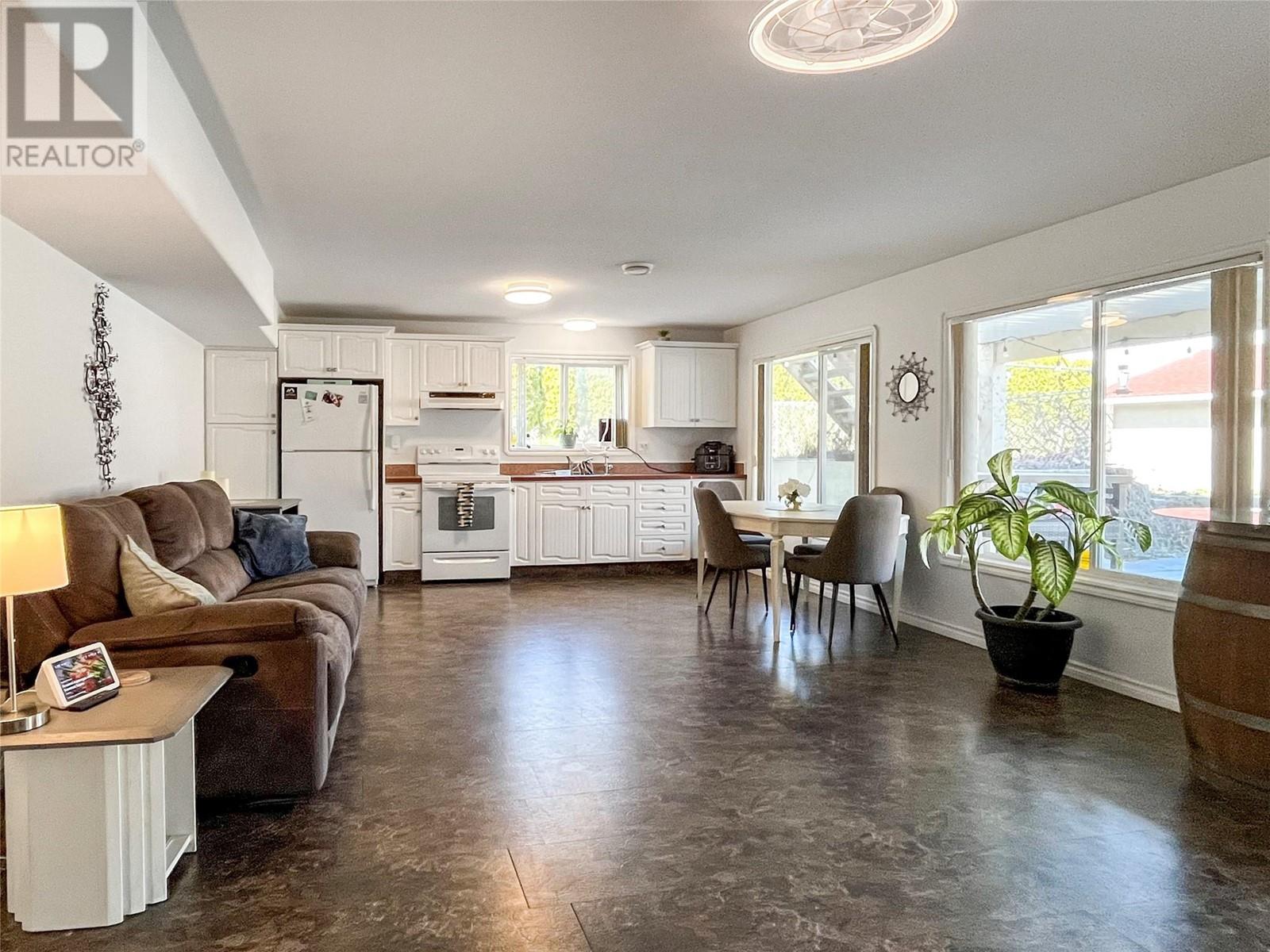 11629 97th Highway, Osoyoos, British Columbia  V0H 1V2 - Photo 37 - 10341911