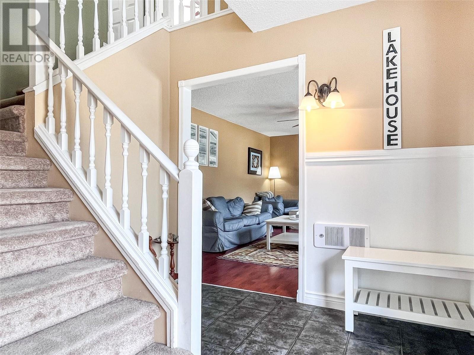 8404 Gala Crescent, Osoyoos, British Columbia  V0H 1V2 - Photo 10 - 10340875