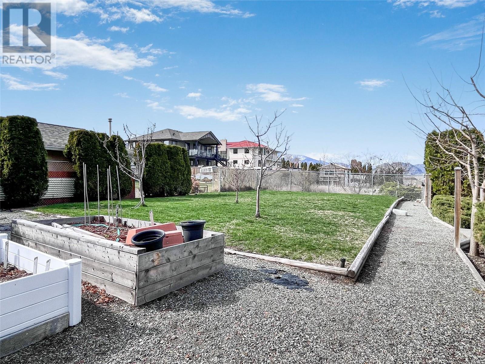 8404 Gala Crescent, Osoyoos, British Columbia  V0H 1V2 - Photo 40 - 10340875