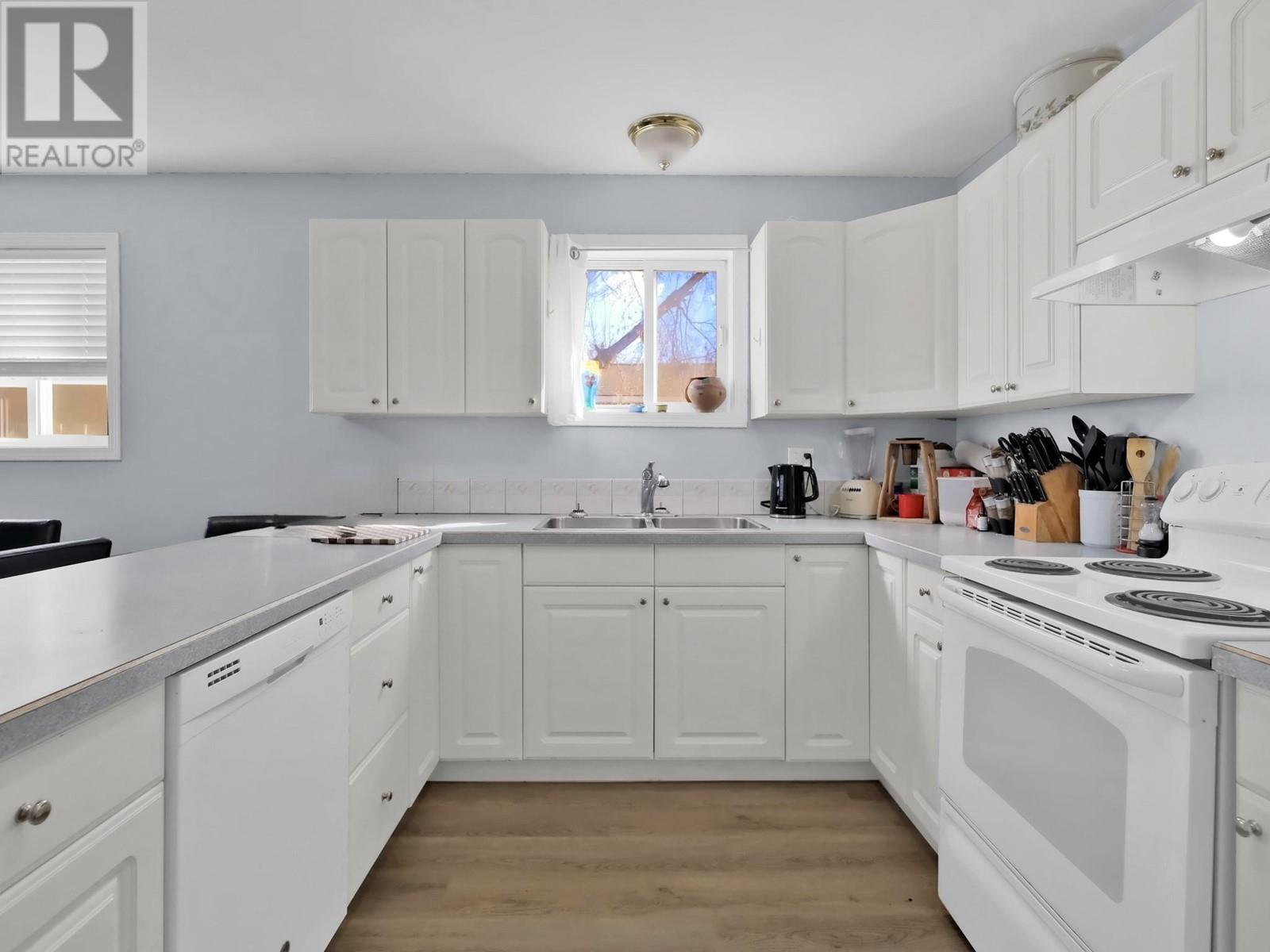 654 Wade Avenue W Unit# #101 & #102, Penticton, British Columbia  V2A 1V7 - Photo 23 - 10342324