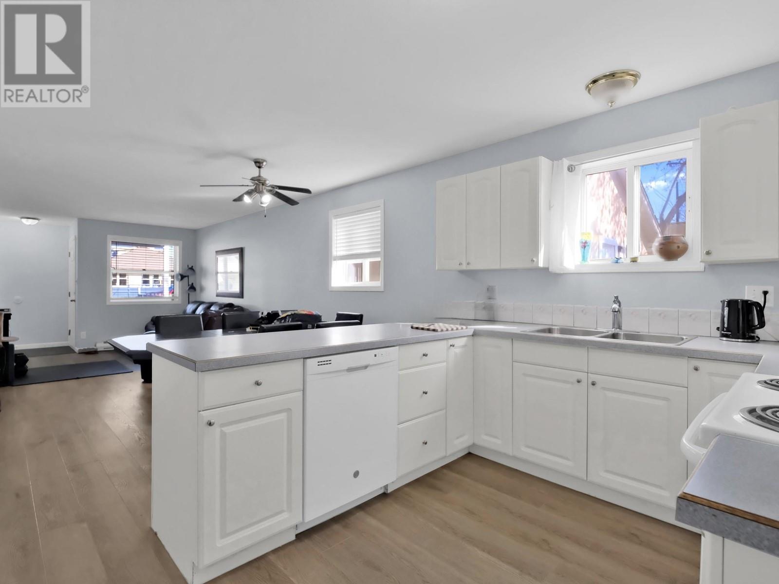 654 Wade Avenue W Unit# #101 & #102, Penticton, British Columbia  V2A 1V7 - Photo 24 - 10342324