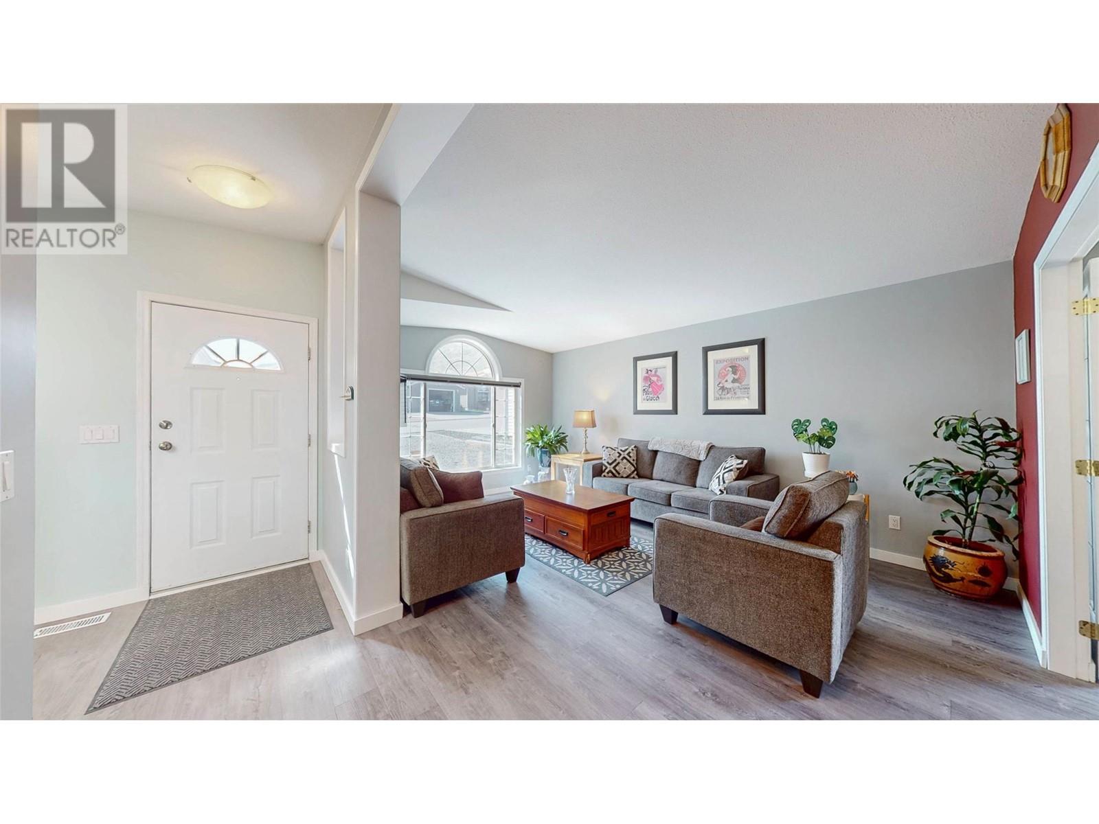 9400 115th Street Unit# 13, Osoyoos, British Columbia  V0H 1V5 - Photo 3 - 10342078