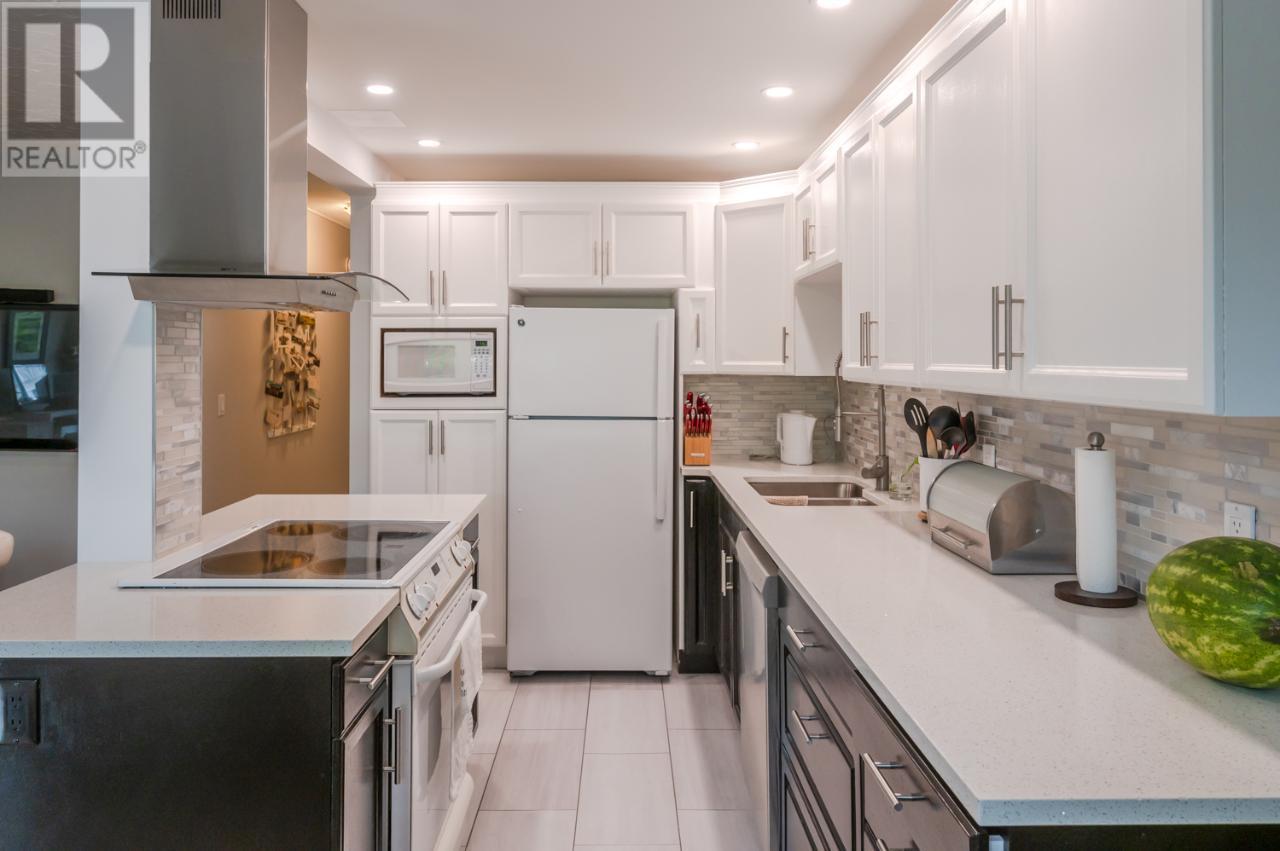 22 Abbott Street Unit# 104, Penticton, British Columbia  V2A 4J2 - Photo 6 - 10342403