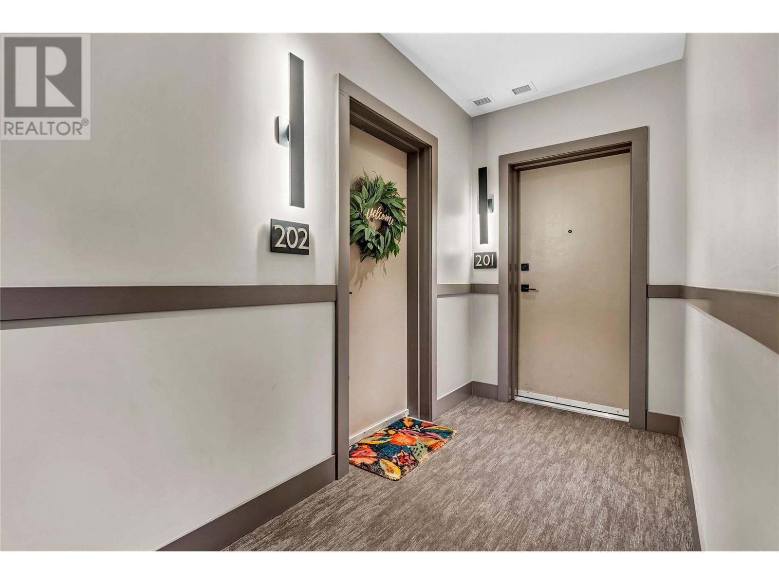 110 Ellis Street Unit# 202, Penticton, British Columbia  V4T 4L5 - Photo 5 - 10342395