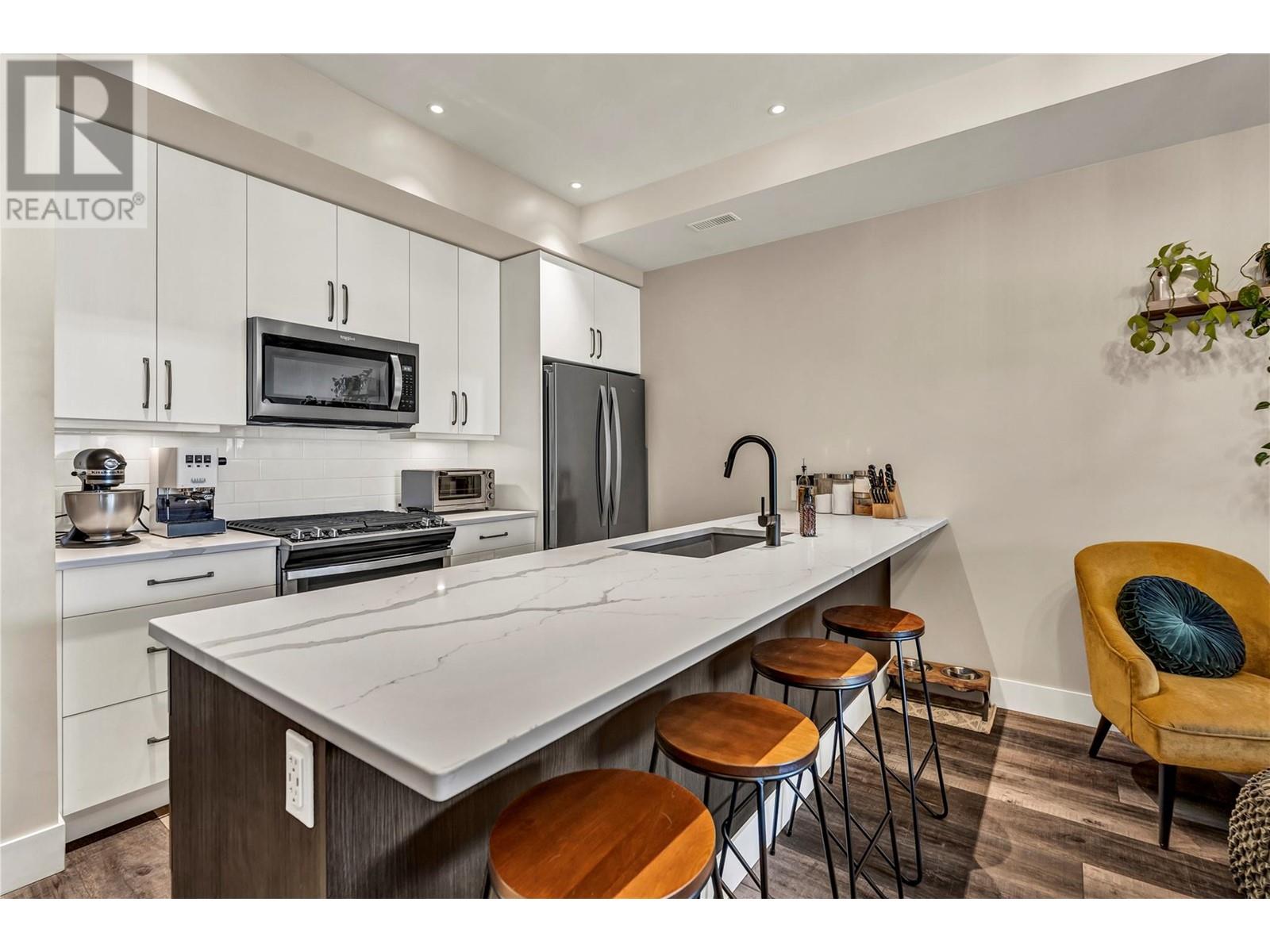 110 Ellis Street Unit# 202, Penticton, British Columbia  V4T 4L5 - Photo 8 - 10342395