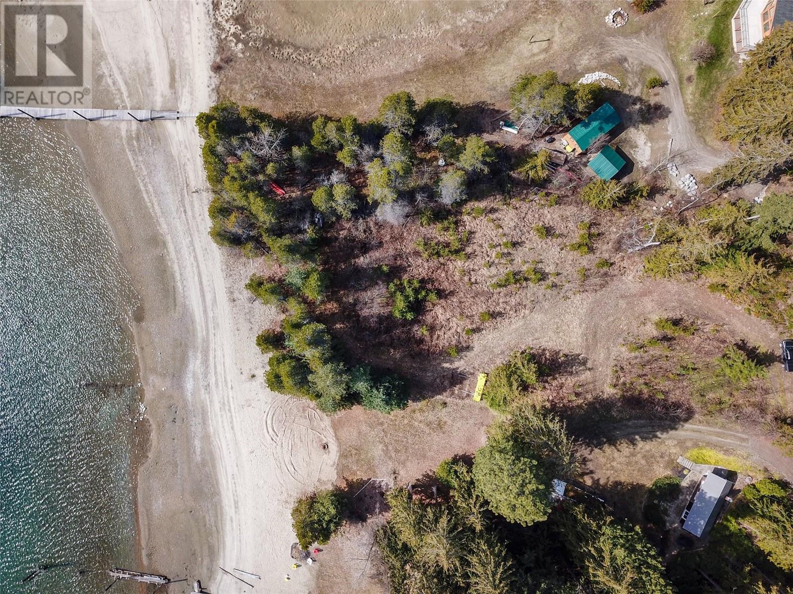 7416 3a Highway, Balfour, British Columbia  V1L 7E9 - Photo 4 - 10342217