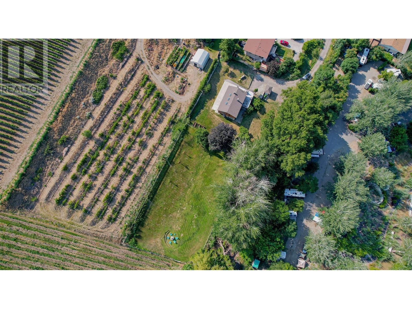 4613 41st Street, Osoyoos, British Columbia  V0H 1V6 - Photo 41 - 10342437