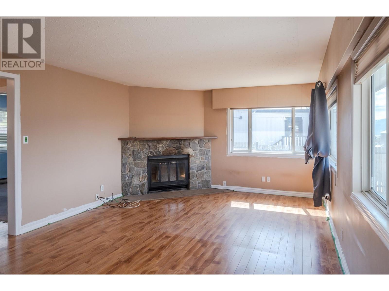 391 Upper Bench Road, Penticton, British Columbia  V2A 8P2 - Photo 10 - 10342351