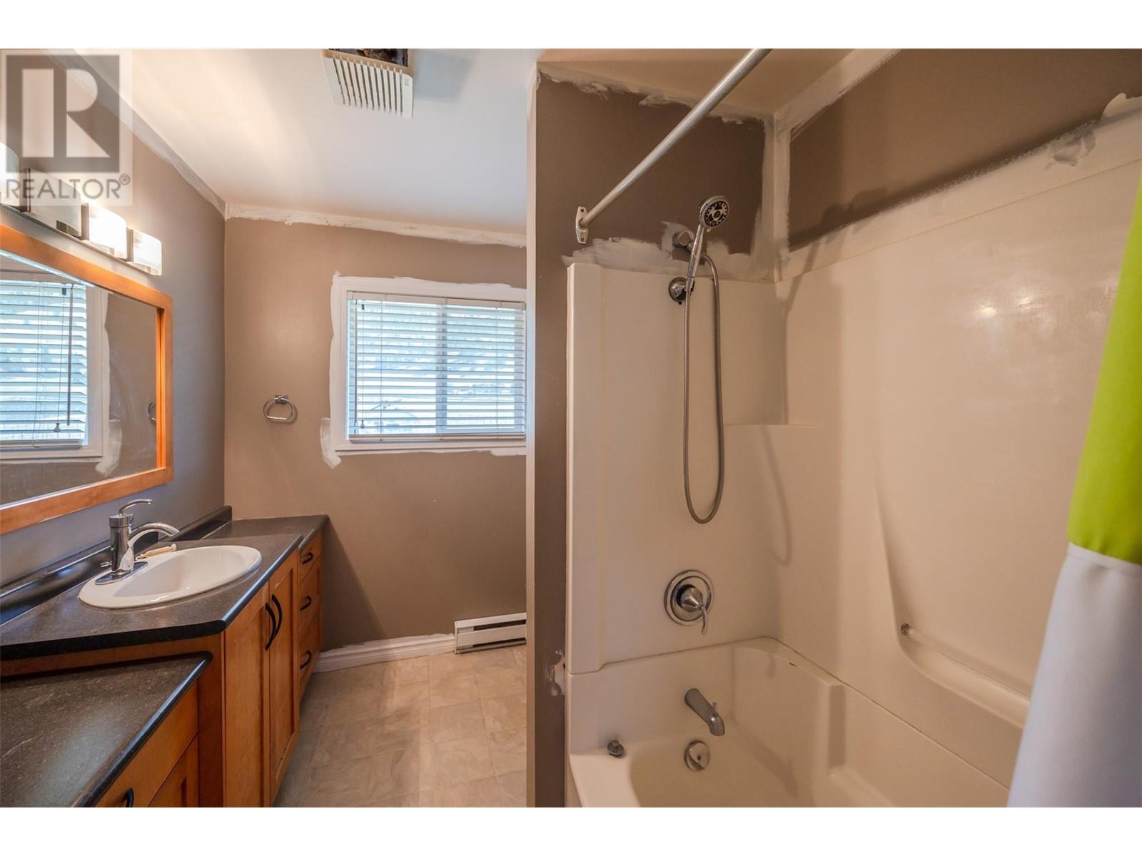 391 Upper Bench Road, Penticton, British Columbia  V2A 8P2 - Photo 19 - 10342351