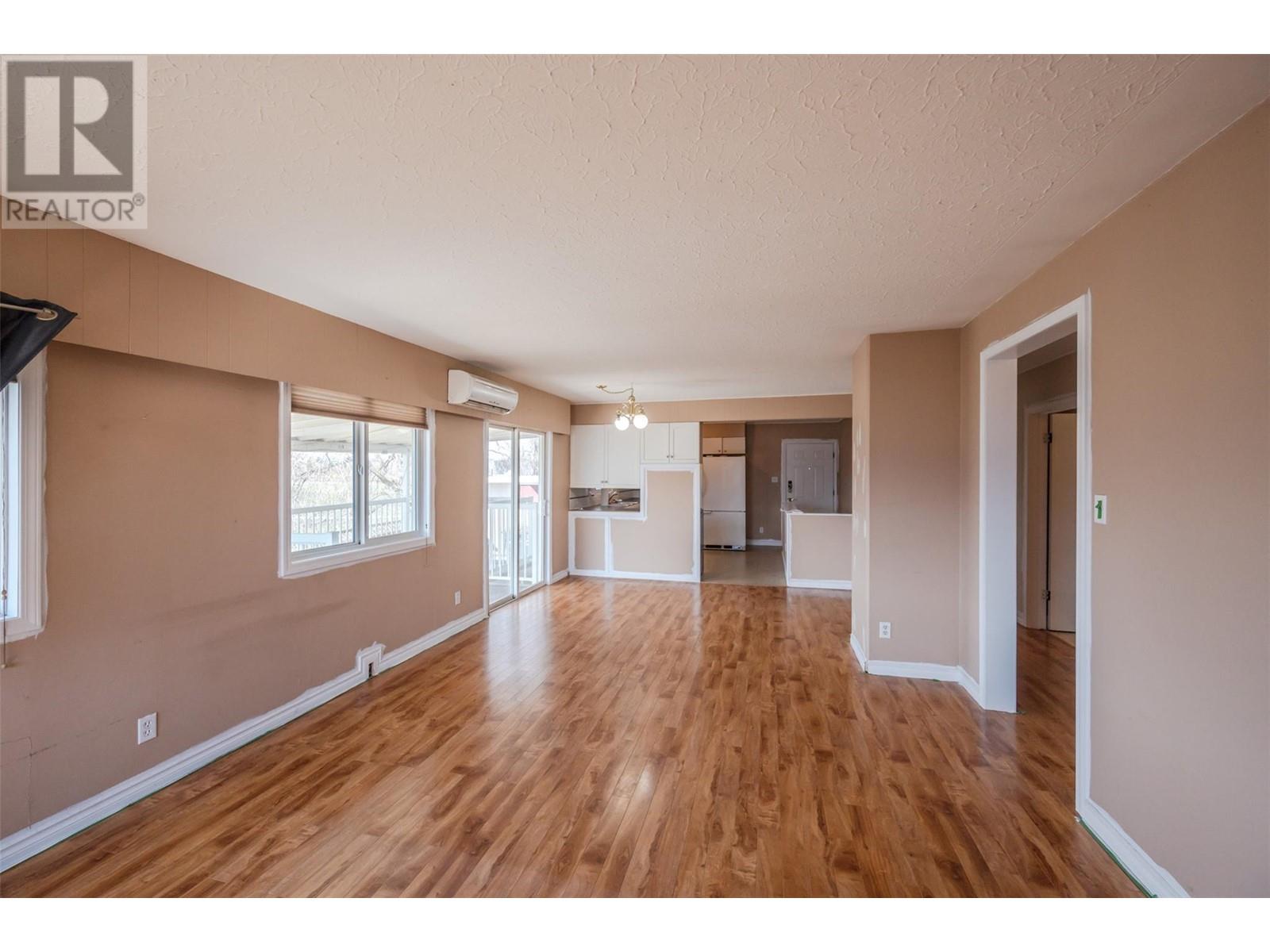 391 Upper Bench Road, Penticton, British Columbia  V2A 8P2 - Photo 5 - 10342351