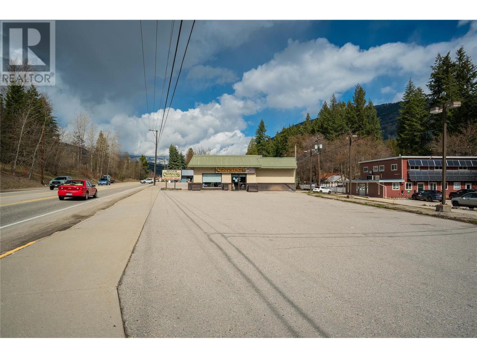 755/789 Columbia Avenue, Castlegar, British Columbia  V1N 1H1 - Photo 22 - 10340570