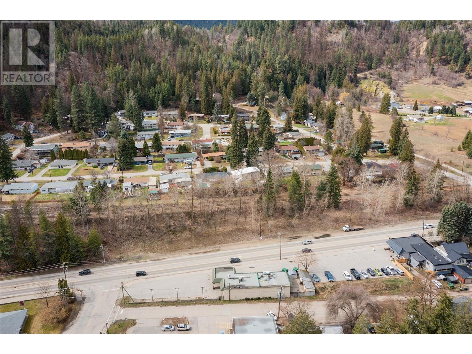 755/789 Columbia Avenue, Castlegar, British Columbia  V1N 1H1 - Photo 40 - 10340570