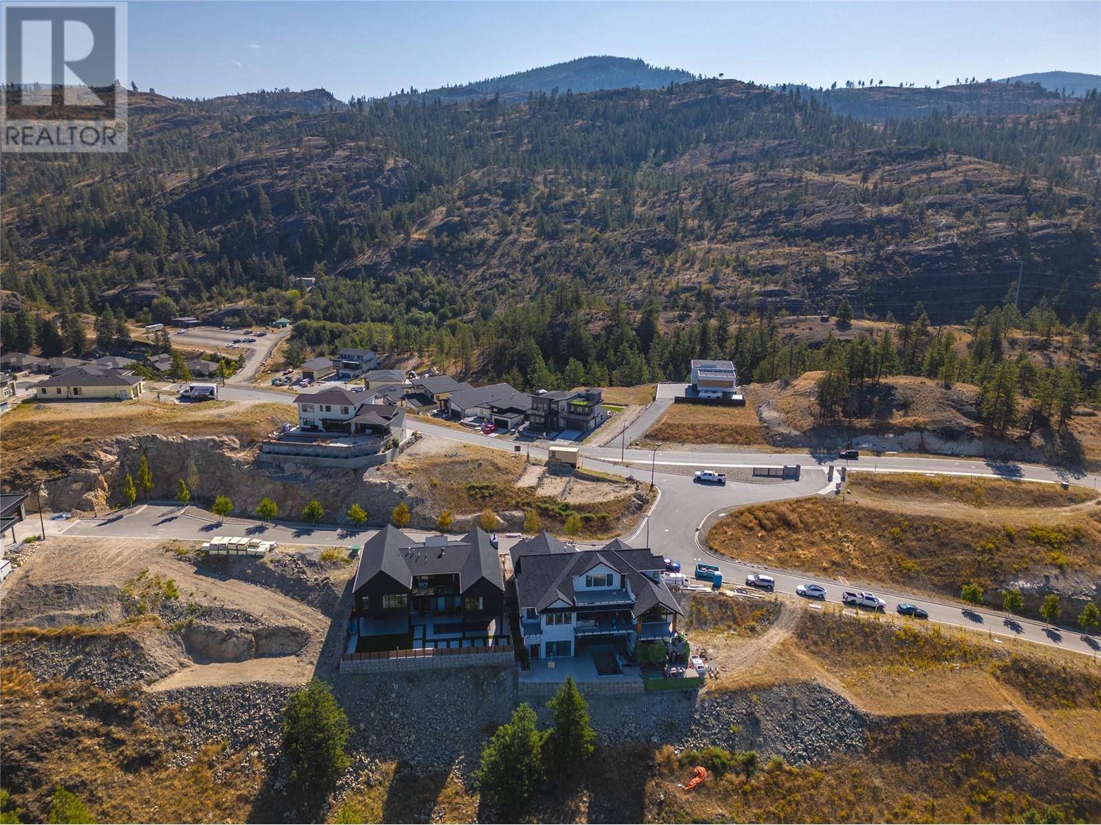 3331 Evergreen Drive Unit# 105, Penticton, British Columbia  V2A 0J3 - Photo 2 - 10342434