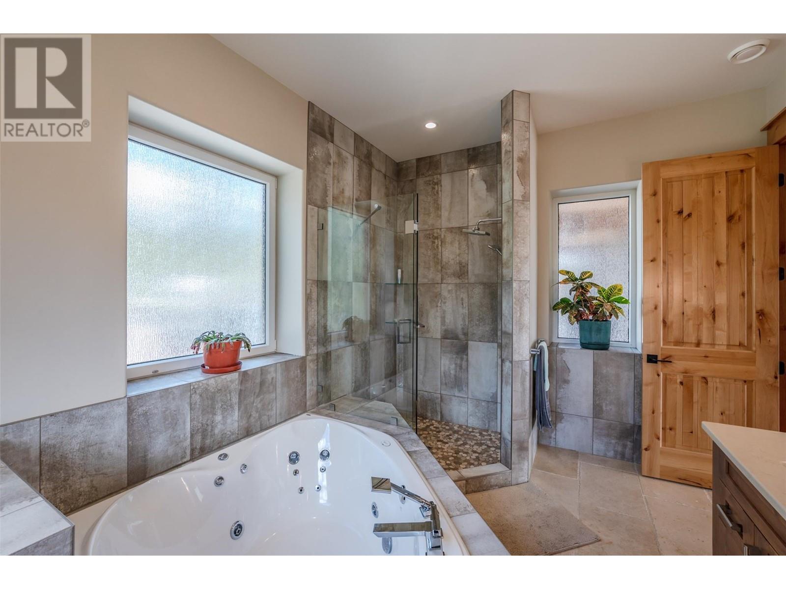 935 Eagle Place, Osoyoos, British Columbia  V0H 1V6 - Photo 27 - 10342313