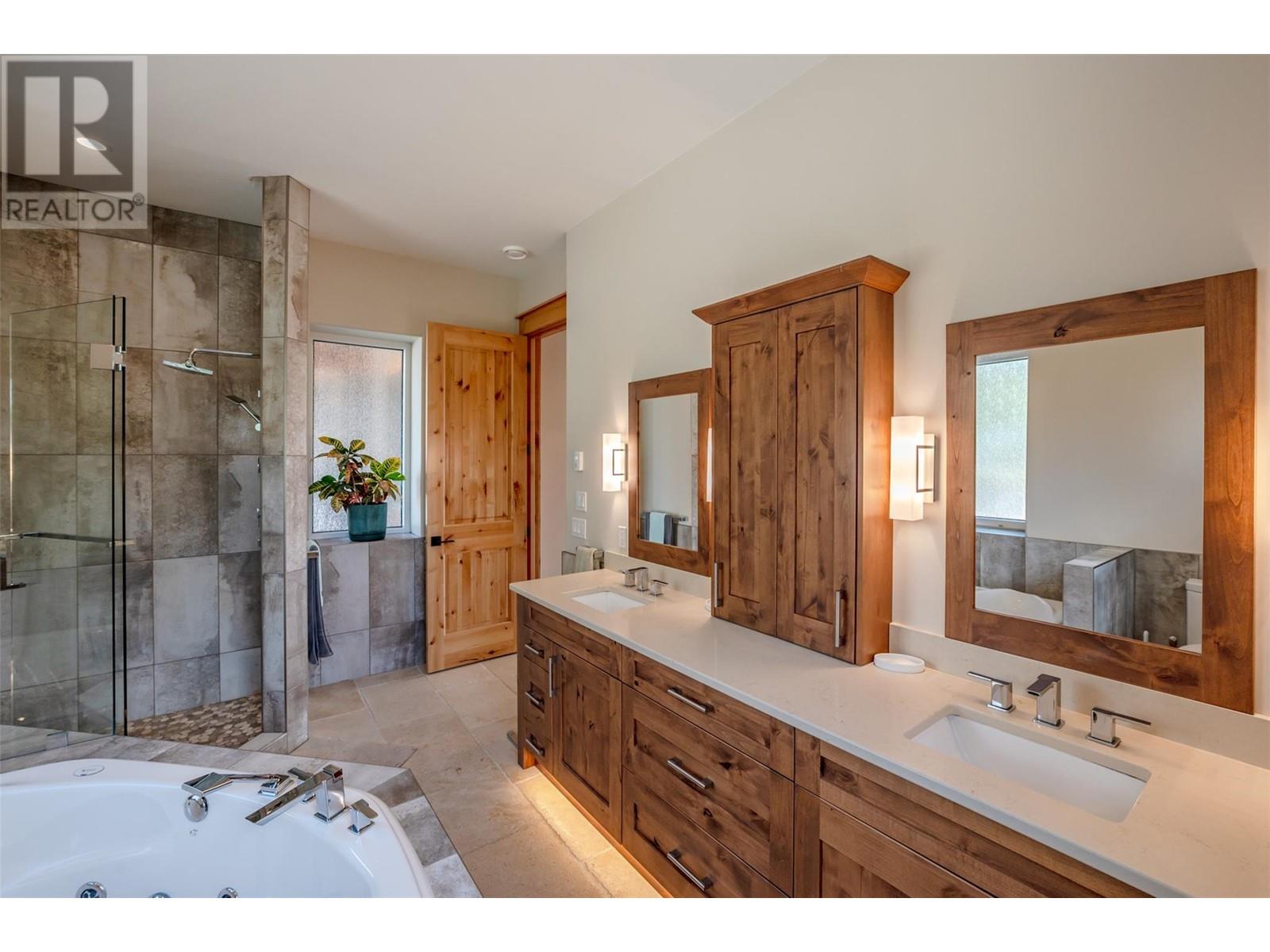 935 Eagle Place, Osoyoos, British Columbia  V0H 1V6 - Photo 8 - 10342313